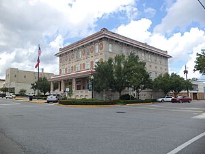 Waycross City Hall (NE corner)