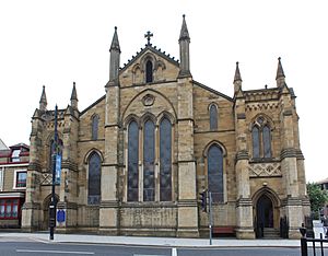 Église Ste Marie Sunderland 2.jpg
