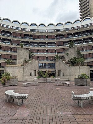 Barbican "Circle"