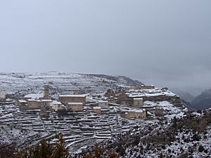 Barrio de la Villa con un poco de nieve.jpg