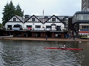 Bedford-rowing-club-2012-07-08 14.46.01