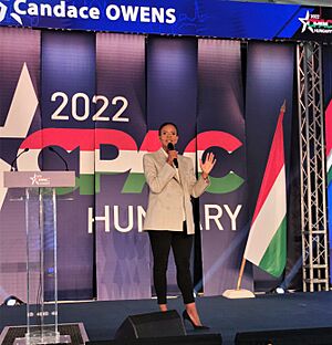 Candace OWENS (3)