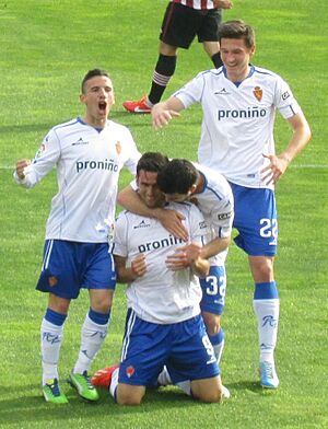 Celebracion Real Zaragoza 2013 postiga (cropped)