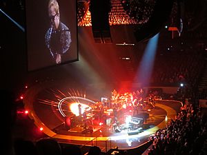 Elton John @ Allstate Arena, Chicago 11-30-2013 (11261271533)
