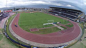 Estadio Huancayo - Oriente y Occidente