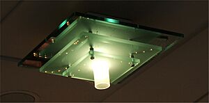 Green color of float glass