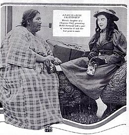 Minnie Devereaux and Mabel Normand.jpg