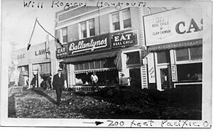 Pacific Palisades, CA, 1938 Flood - Emry Davis IV, Photographer, meta documentation - panoramio