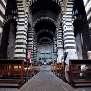 San Pietro di Sorres facciata interno