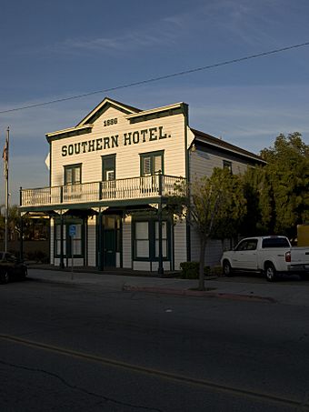 Southern Hotel Perris.jpg