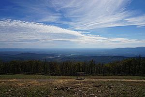 Talimena National Scenic Byway November 2016 29 (Queen Wilhelmina State Park)