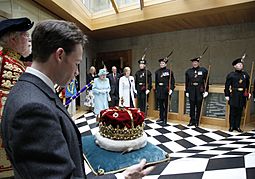 The Queen at the Scottish Parliament.jpg