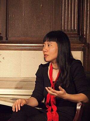 Xiaolu Guo 3280348
