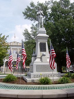 Confederate monument at the center of the town square