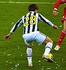 AS Bari v Juventus, 12 December 2009 - Diego (cropped)