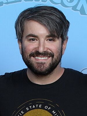Alex Brightman Photo Op GalaxyCon Oklahoma City 2024.jpg