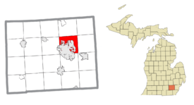 Location within Washtenaw County (red) and the administered village of Barton Hills (pink)