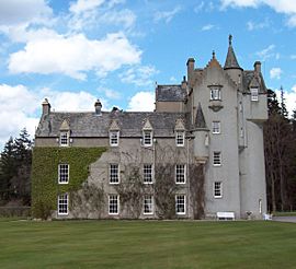 Ballindaloch Castle.jpg
