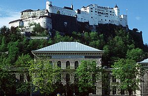 BuildingUniversitySalzburg1
