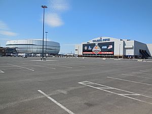 Colisée Pepsi et Centre Vidéotron