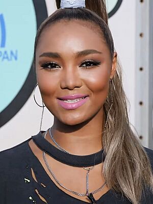 Crystal Kay, 2017.jpg