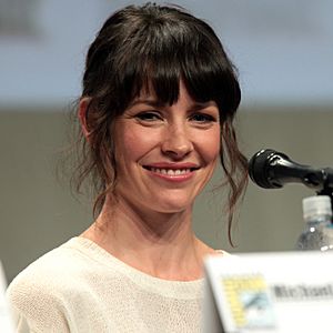 Evangeline Lilly 2014 Comic Con 01 (cropped).jpg