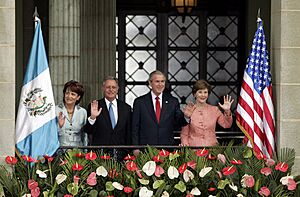 GeorgeW&LauraBush visits Oscar&WendyBerger, Guatemala, 2007March12