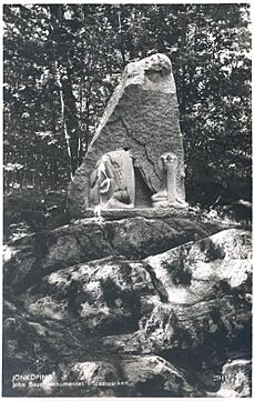 John Bauer monumentet i Jönköping av Carl Hultström svartvitt