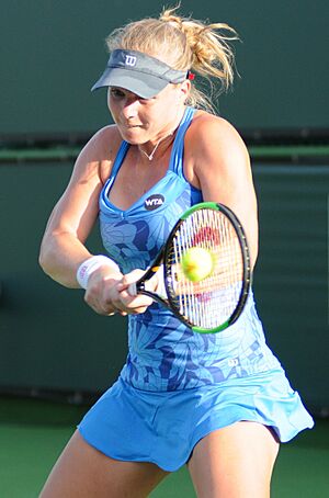 Kiki Bertens (33406294106) (cropped)