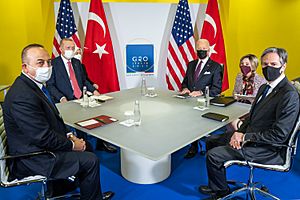 Meeting between US President Biden and Turkish President Erdogan together with foreign ministers Blinken and Cavusoglu at G20 in Rome