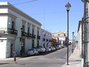 Mexico.Oax.Oaxaca.streets.03.jpg