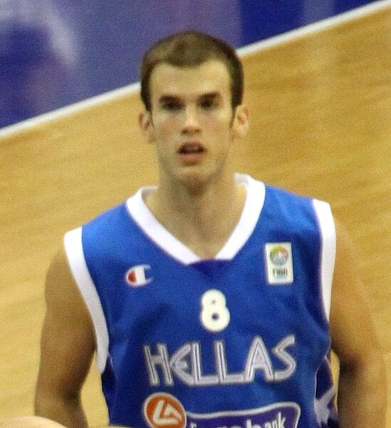 Nick Calathes (cropped)