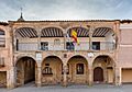 Oficina de turismo, Plaza Mayor, Medinaceli, Soria, España, 2015-12-28, DD 70-72 HDR