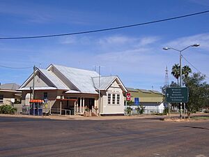 Quilpie post office2007