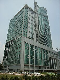 SZ Gou Wu Gong Yuan Station 訊息樞紐大廈