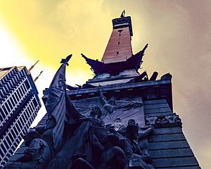 Soldiers and Sailors Monument before rain, 2014