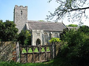 St Andrew's church viewed from churchyard gate - geograph.org.uk - 802470.jpg