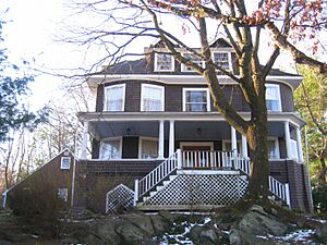 Taylor-Dallin House, ArlingtonMA - IMG 2702