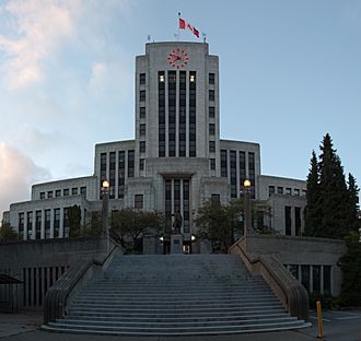Vancouver City Hall (5594972510).jpg