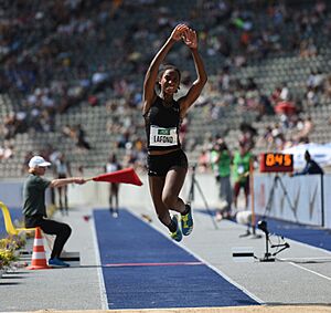 2019-09-01 ISTAF 2019 Triple jump (Martin Rulsch) 26