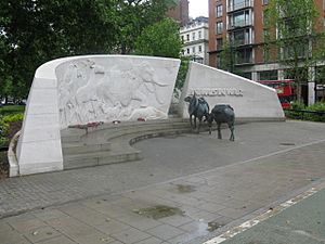 Animals In War Memorial - Park Lane - geograph.org.uk - 1325854