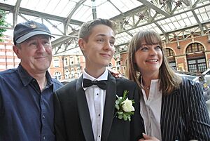 Archie Lyndhurst and parents