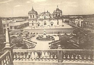 Cathedral of León (Nicaragua) in 1924