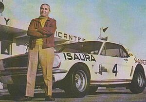 Ford Mustang de Oscar Cabalén.jpg