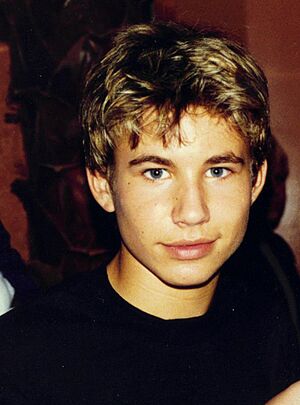 Jonathan Taylor Thomas (3x4 cropped).jpg