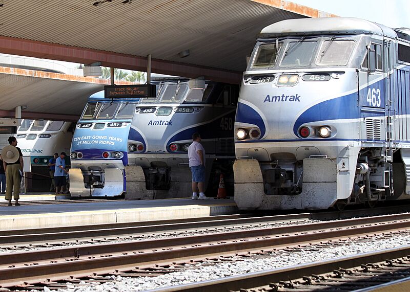 Metrolink-Amtrak Quadruplet