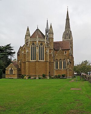 Northampton, St Matthew's Church from the east - geograph.org.uk - 5709041.jpg