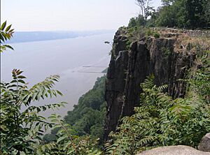 Palisades Sill near Englewood Cliffs