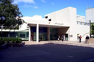 Queensland Art Gallery, Stanley Place entrance (2009-07-16).JPG