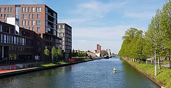 Roeivereniging Weert skiff stadsbrug